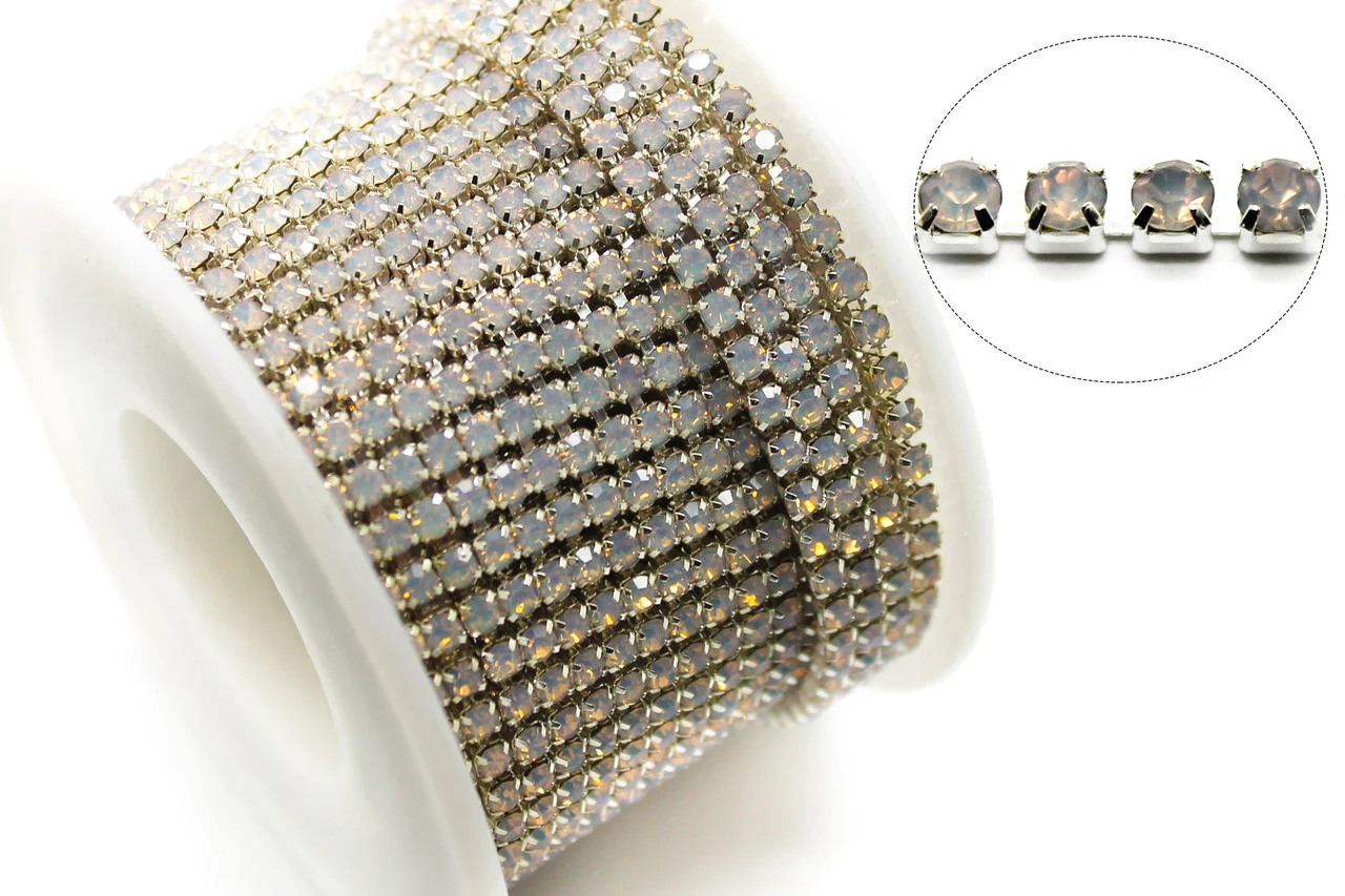 Стразовая цепь ss8 (2,5 мм) 1 м White opal silver — изображение 2