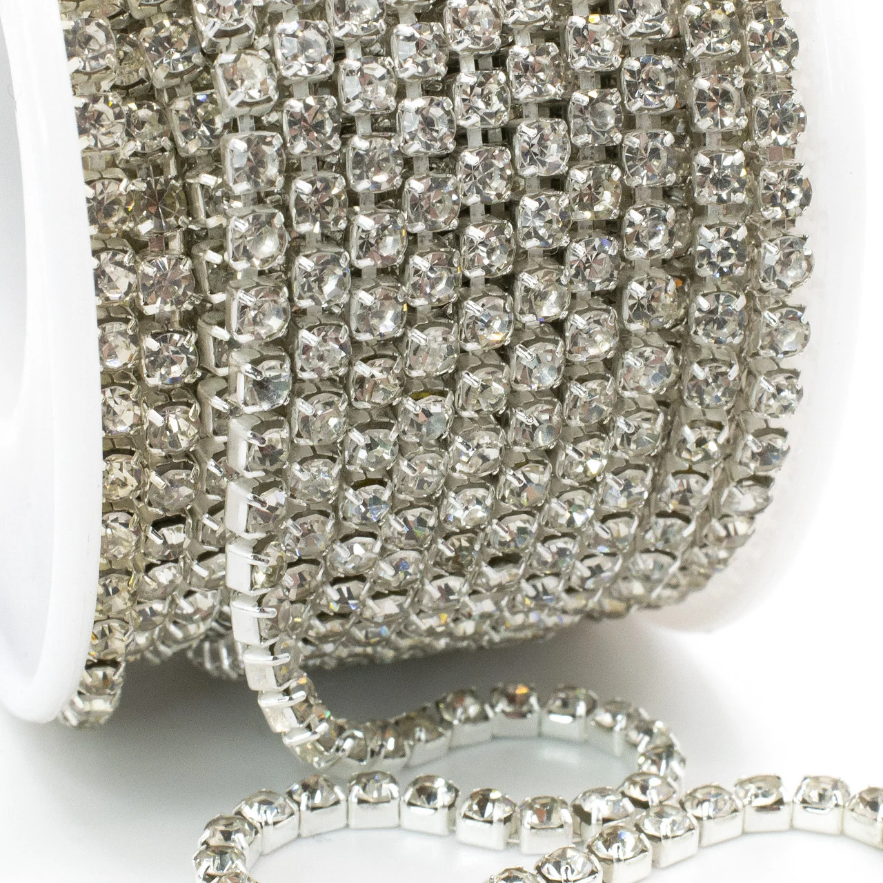 Стразовий ланцюг ss16 (3,8 мм) 1 м Crystal silver