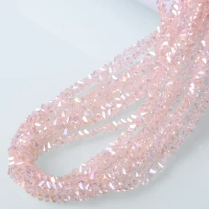 Намистини Swarovski огранювання трикутник 6 мм Ø 1 мм 30 см (+-85 шт.) Пудровий АВ прозорий
