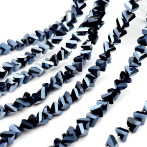 Намистини Swarovski огранювання трикутник 6 мм Ø 1 мм 30 см (+-85 шт.) Синій темний металік