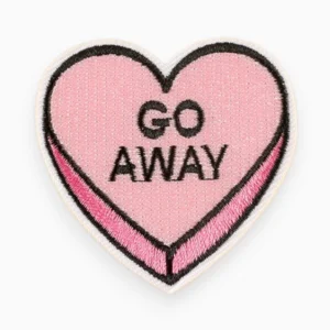 Термоаплікація Heart GoAway вишита 5,1х5,4 см 1 шт. Рожевий світлий