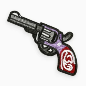Термоаппликация Revolver вышитая 4,6х9,3 см 1 шт. Разные цвета