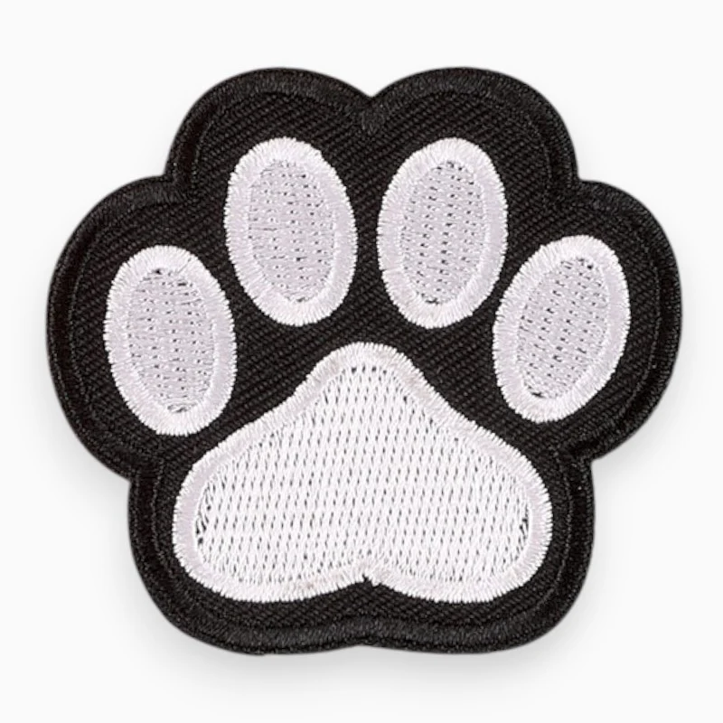 Термоаплікація Paw вишита 5,6х6 см 1 шт. Чорно-білий