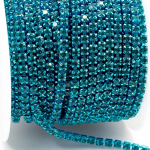 Стразовий ланцюг ss8 (2,5 мм) 1 м Blue zircon blue
