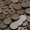 Пуговица Круглая LuxFabric на ножке пластик 15 мм 1 шт. Коричневый