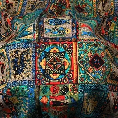 Ткань 100% вискоза LuxFabric 153 г/м² 1,45 м 1 м принт Retro design — изображение 2