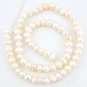 Жемчужины Ovalé Ivory Pearl 4-5 мм ±33 см 67шт. Кремовый