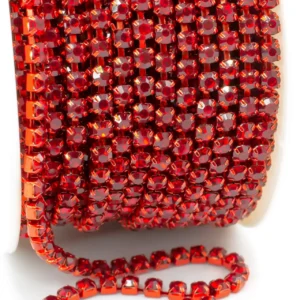 Стразовий ланцюг ss10 (2,8 мм) 1 м Light siam red bk