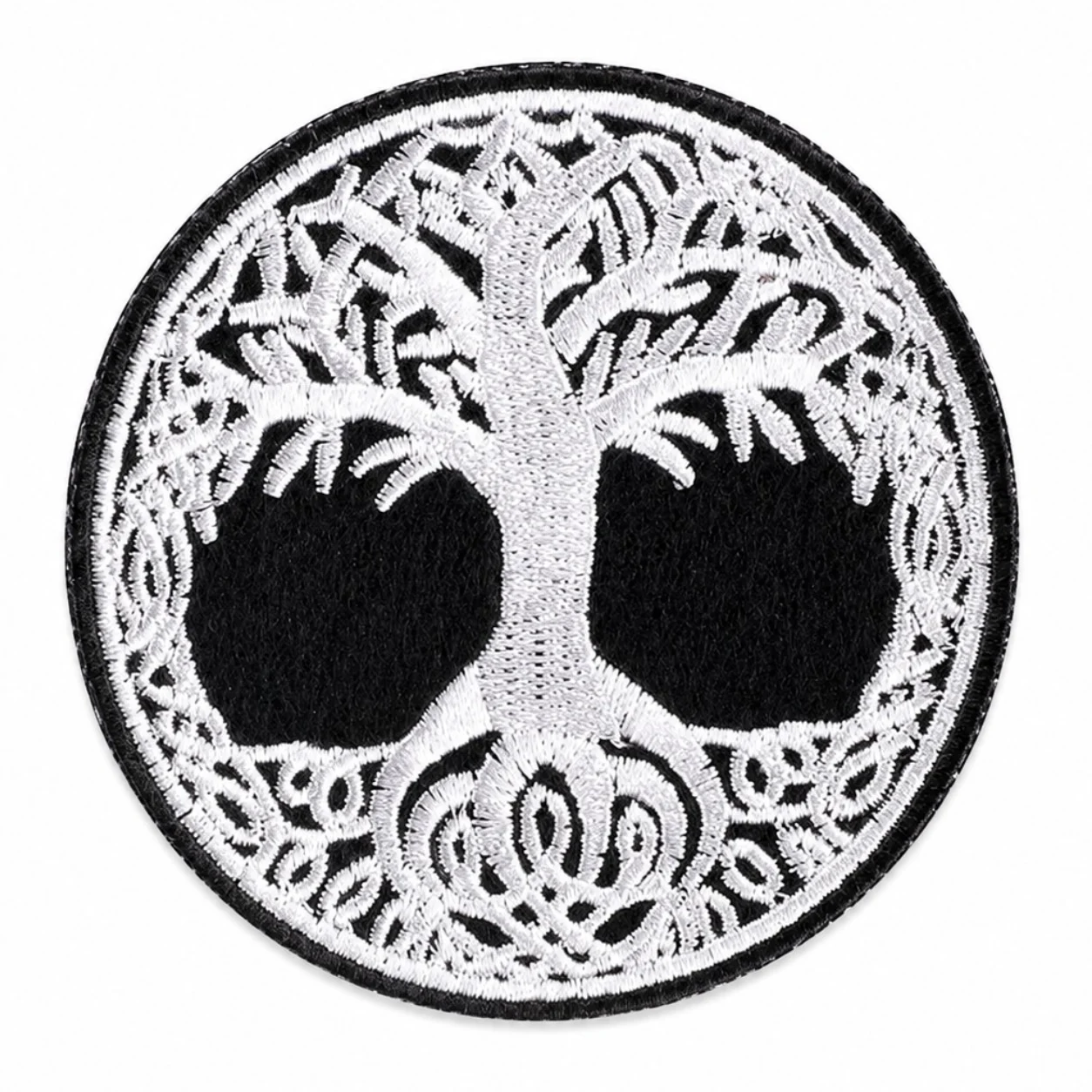 Термоаппликация Tree of life вышитая 7х7 см 1 шт. Бело-черный