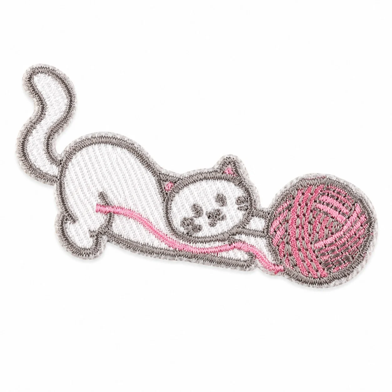 Термоаппликация Gray cat вышитая 6х3 см 1 шт. Серый
