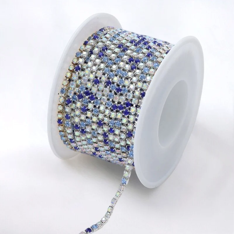 Стразовий ланцюг ss6 (2 мм) 1 м Crystal blue АВ silver