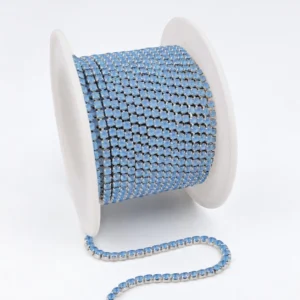 Стразовий ланцюг ss6 (2 мм) 1 м  Light Blue Opal АВ Silver